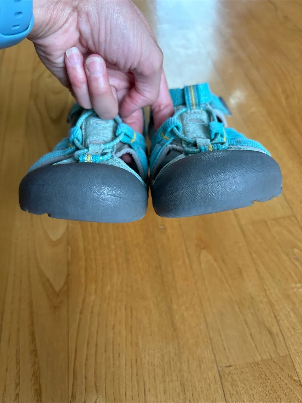 Keen Venice H2 Kids Sandals Aqua Green Gray Yellow Boys Girls Hiking Youth Sz 1